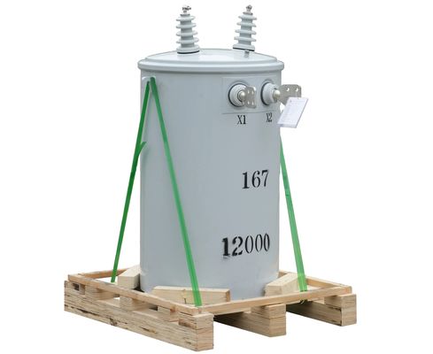 10 kVA 500 kVA Elektrik dağıtım sistemi için Silindrik direğe monte edilmiş transformatör